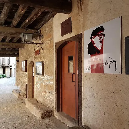 Casa Angel Sequeros